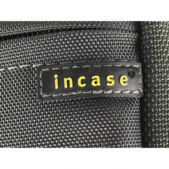 Incase Unisex Adults Olive Green Pockets Double Handles‎ Zip Around Laptop Bag - Picture 9 of 9